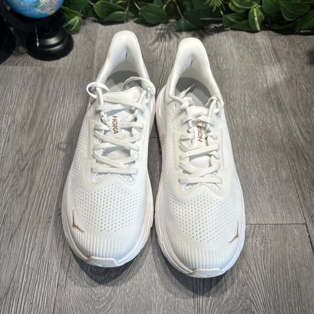 Hoka One One Arahi 7 Women’s Marathon Running Gym Training Shoes White Size 10.5 - Picture 2 of 9